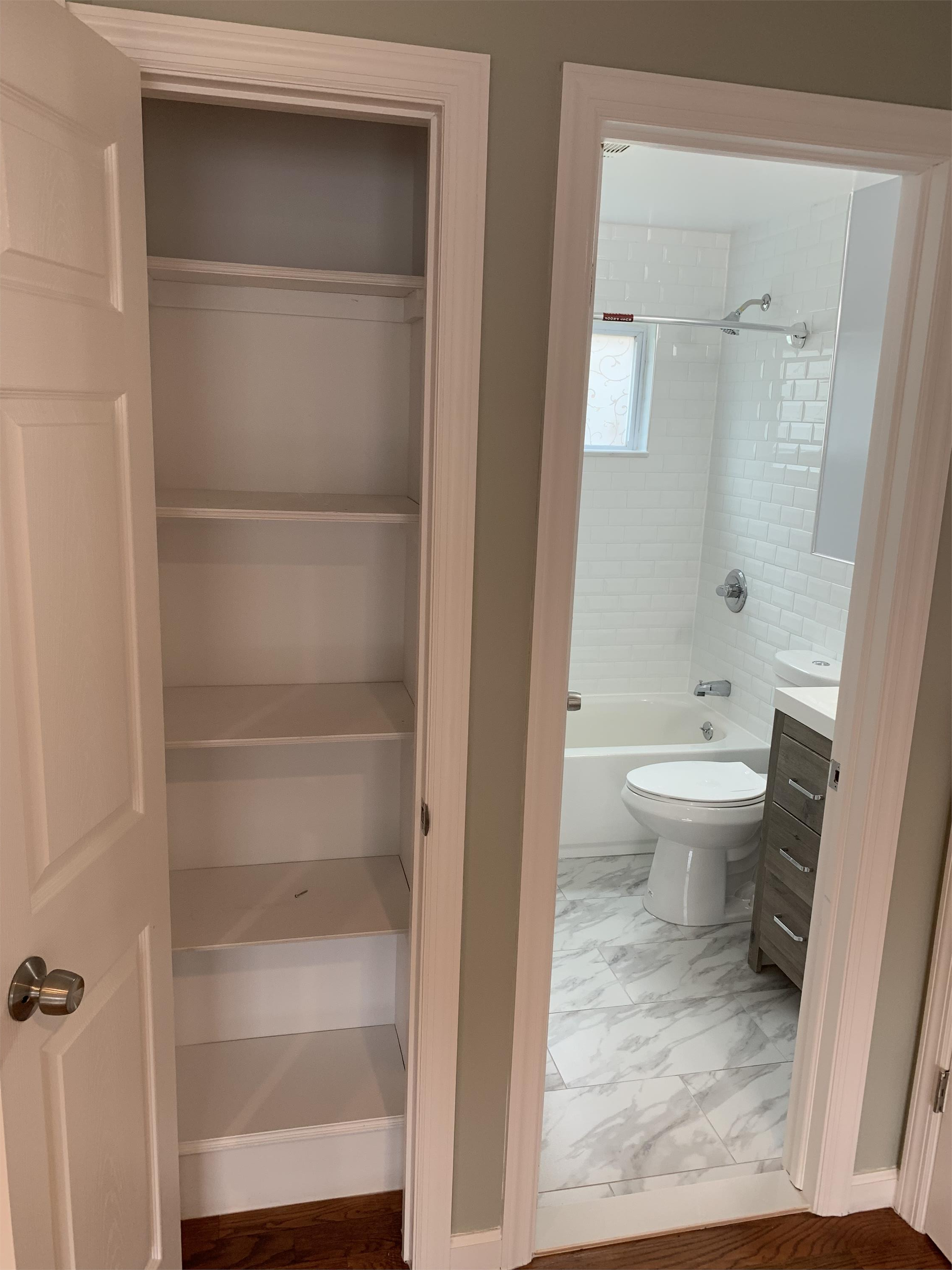 1743 NORTH GARDINER DRIVE -